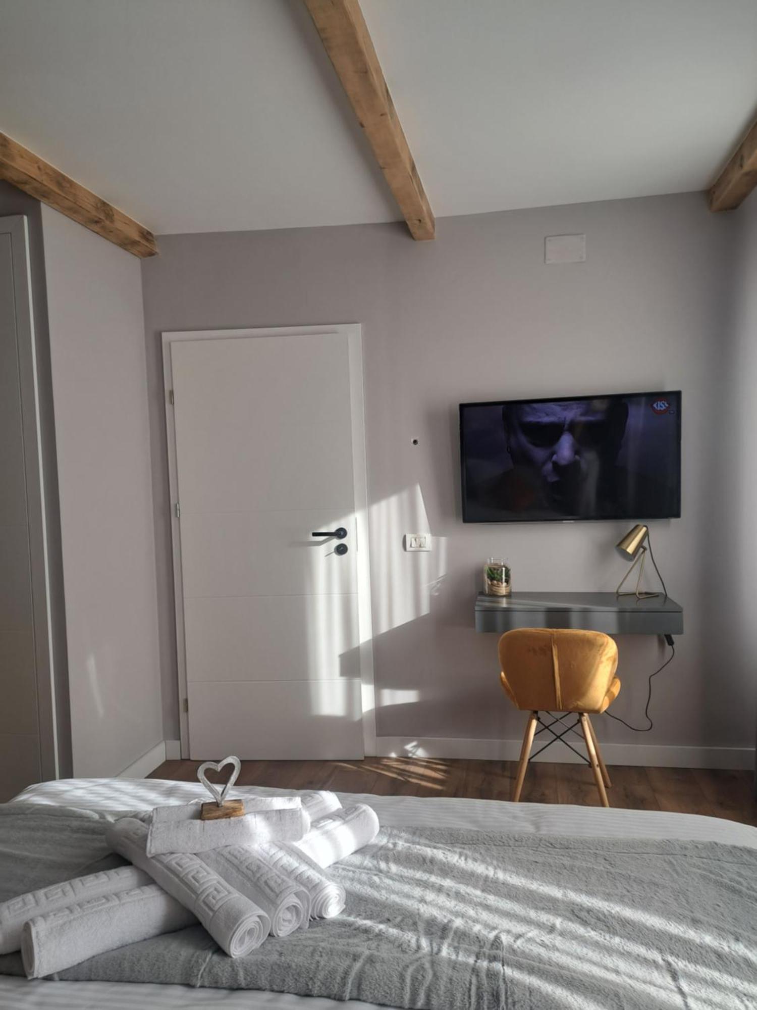 Ferienwohnung Casa Ileana Centrul Vechi Brașov Exterior foto